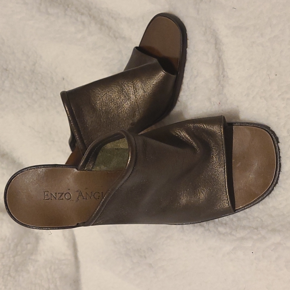 Enzo Angiolini -Suspence- leather sadle